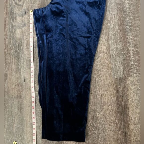 Draper James Velvet Ankle Pants- Size XXL - Picture 7 of 10